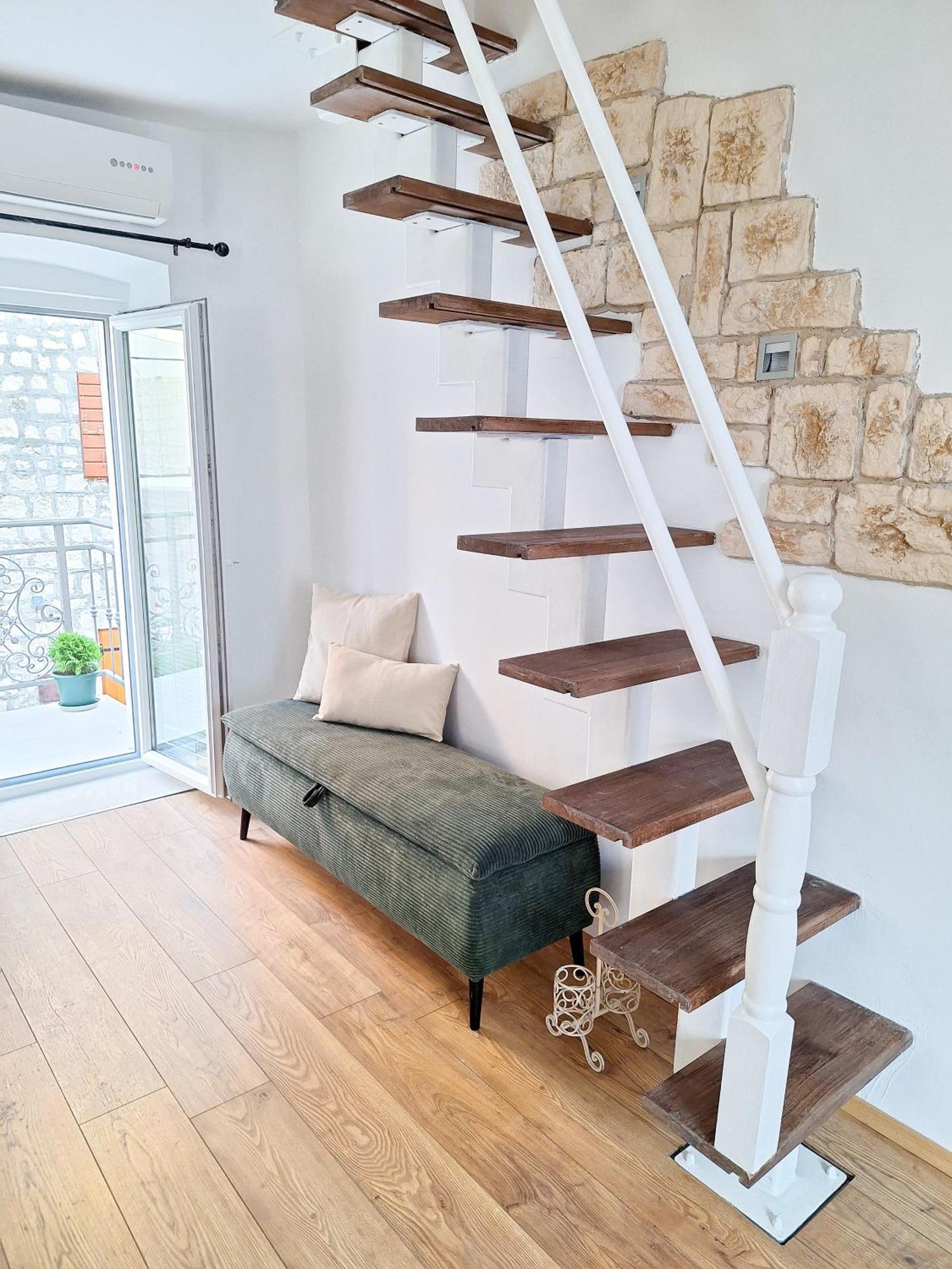 St Peter'S Heritage House Trogir Exterior photo