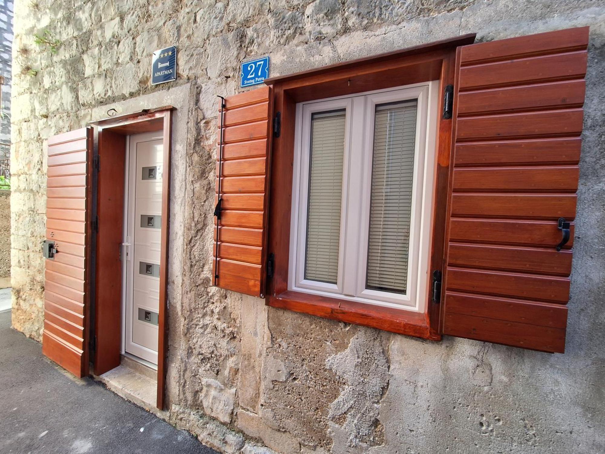 St Peter'S Heritage House Villa Trogir Exterior photo