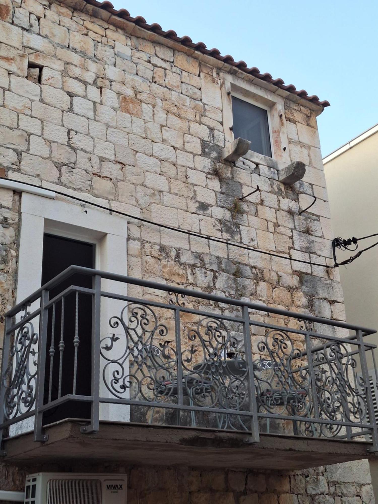 St Peter'S Heritage House Trogir Exterior photo